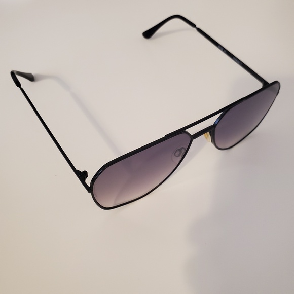 Forever 21 Modern Geometric Purple Ombre Black Wire Frame Aviator Sunglasses - Picture 9 of 9